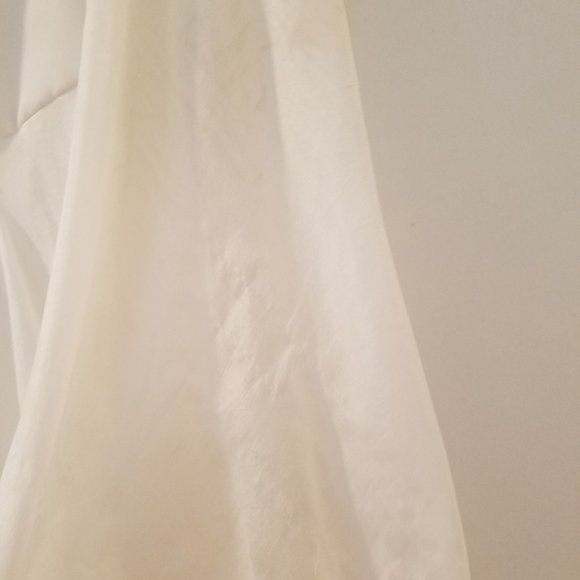 Ayr by Dear Heart Flowy Wedding Dress - Picture 10 of 16